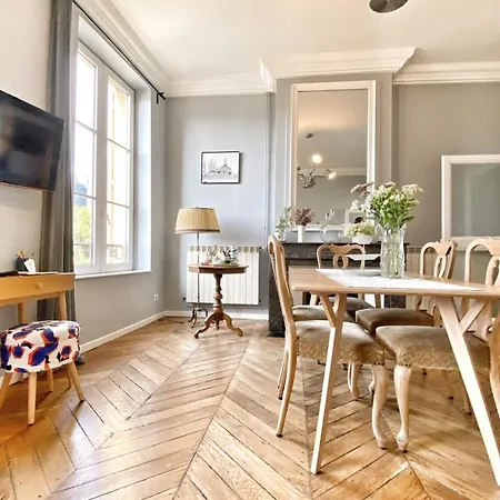 Au Fil De L'eau Metz