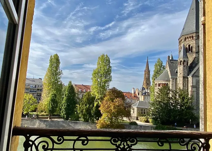 Au Fil De L'eau 아파트